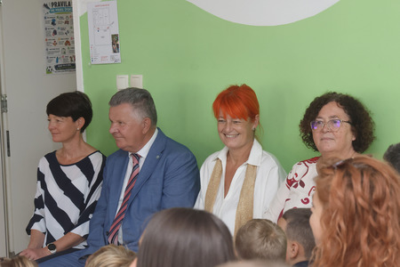 PRVI ŠOLSKI DAN UNEC 03 FOTO LJUBO VUKELIČ